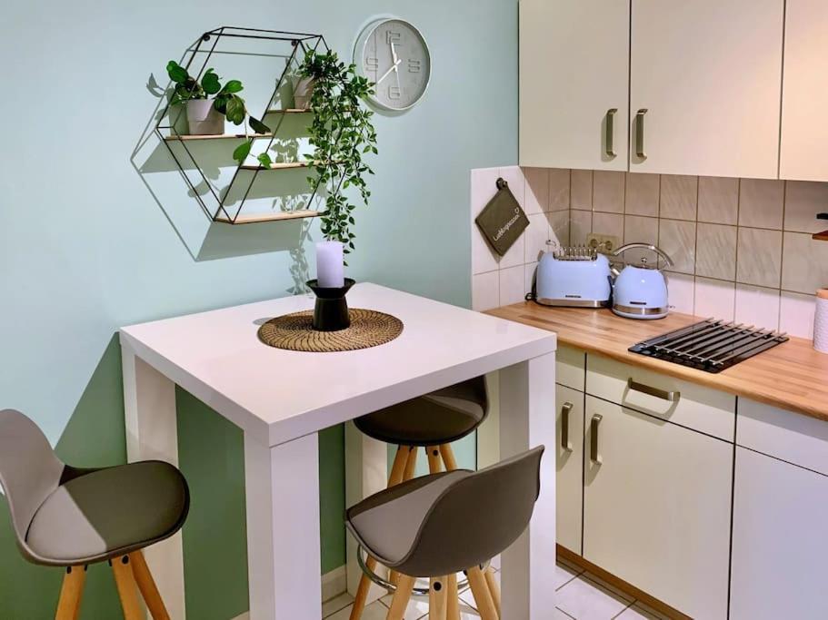 Apartment Gruene Idylle In Der Naehe Des Zwenkauer Sees